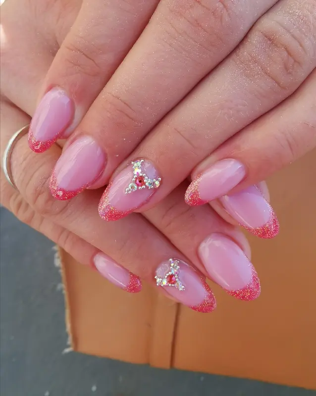 Nyári köröm - mükörömépítés Budapesten