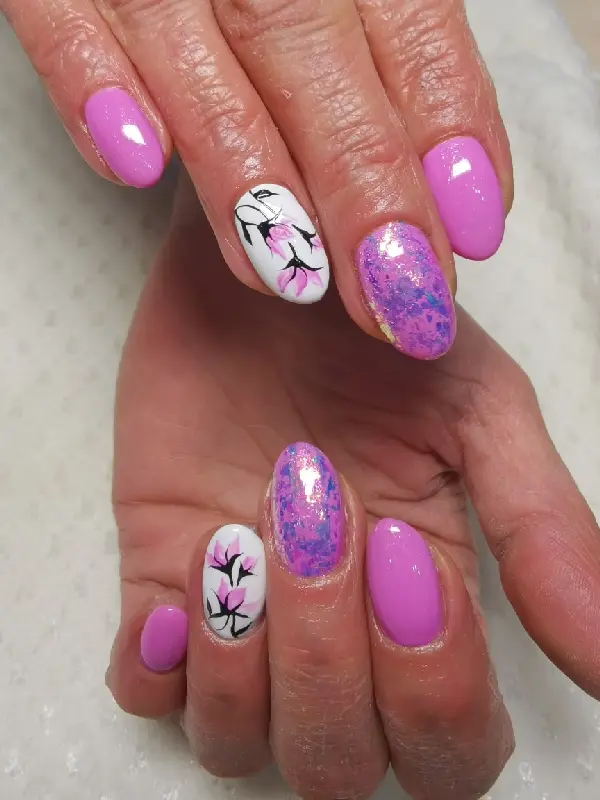 Nyári köröm - mükörömépítés Budapesten