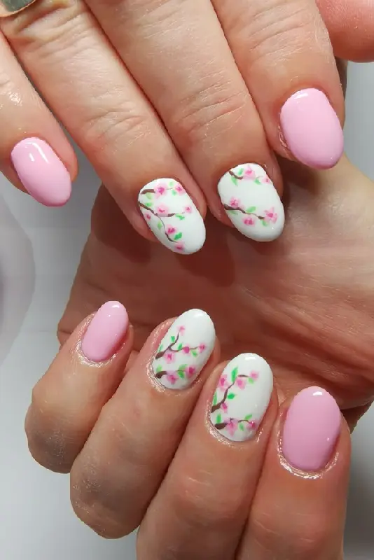 Tavaszi köröm - mükörömépítés Budapesten